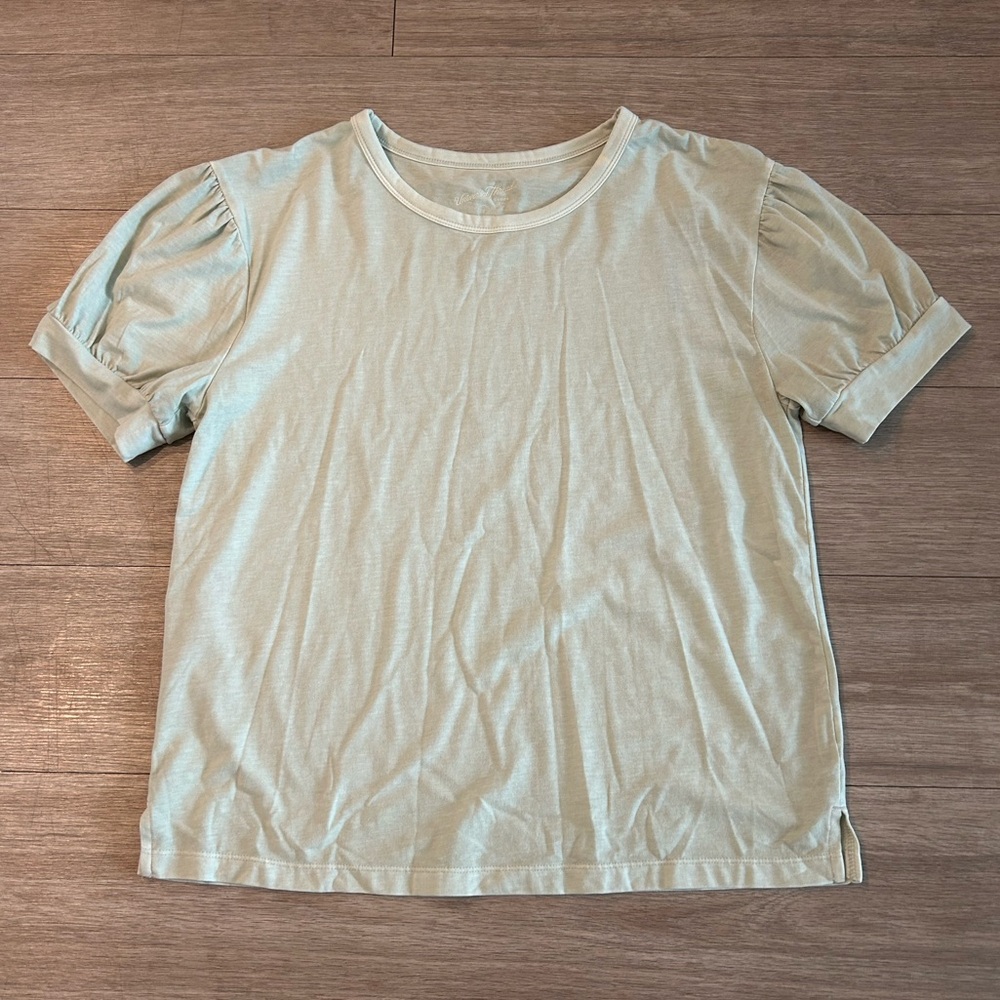 Target Brand Universal Threads Woman’s Top